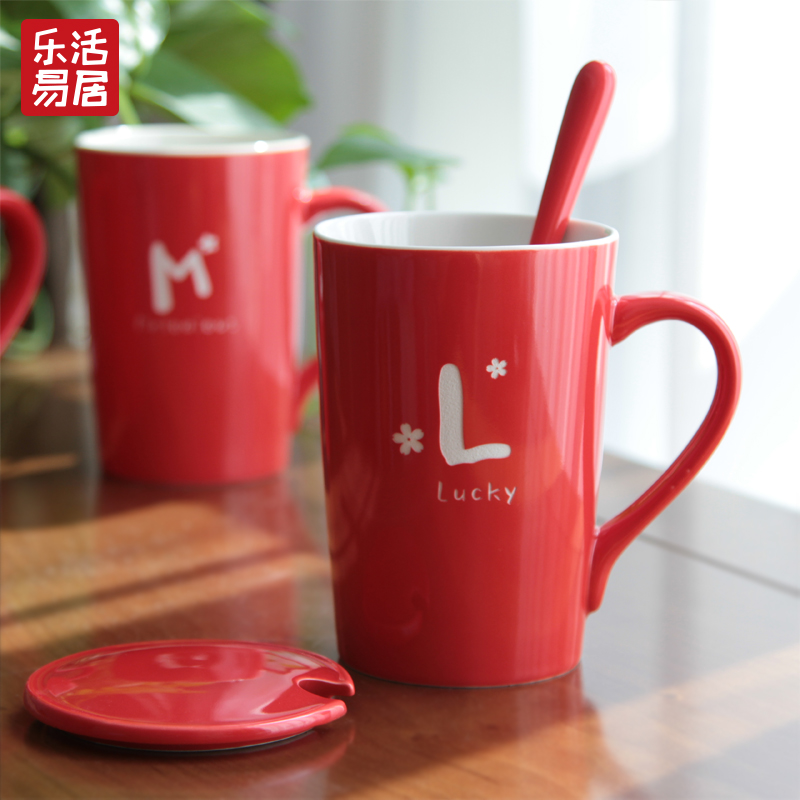 Creative surname ceramic mug with lid with spoon Mark cup office water glass lovers coffee cup tea cup customizable