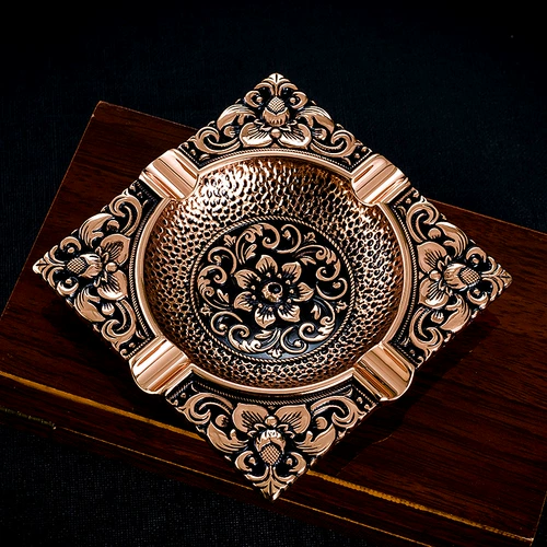 Трехмерная квадратная креативная ретро металлическая пепельница для офиса