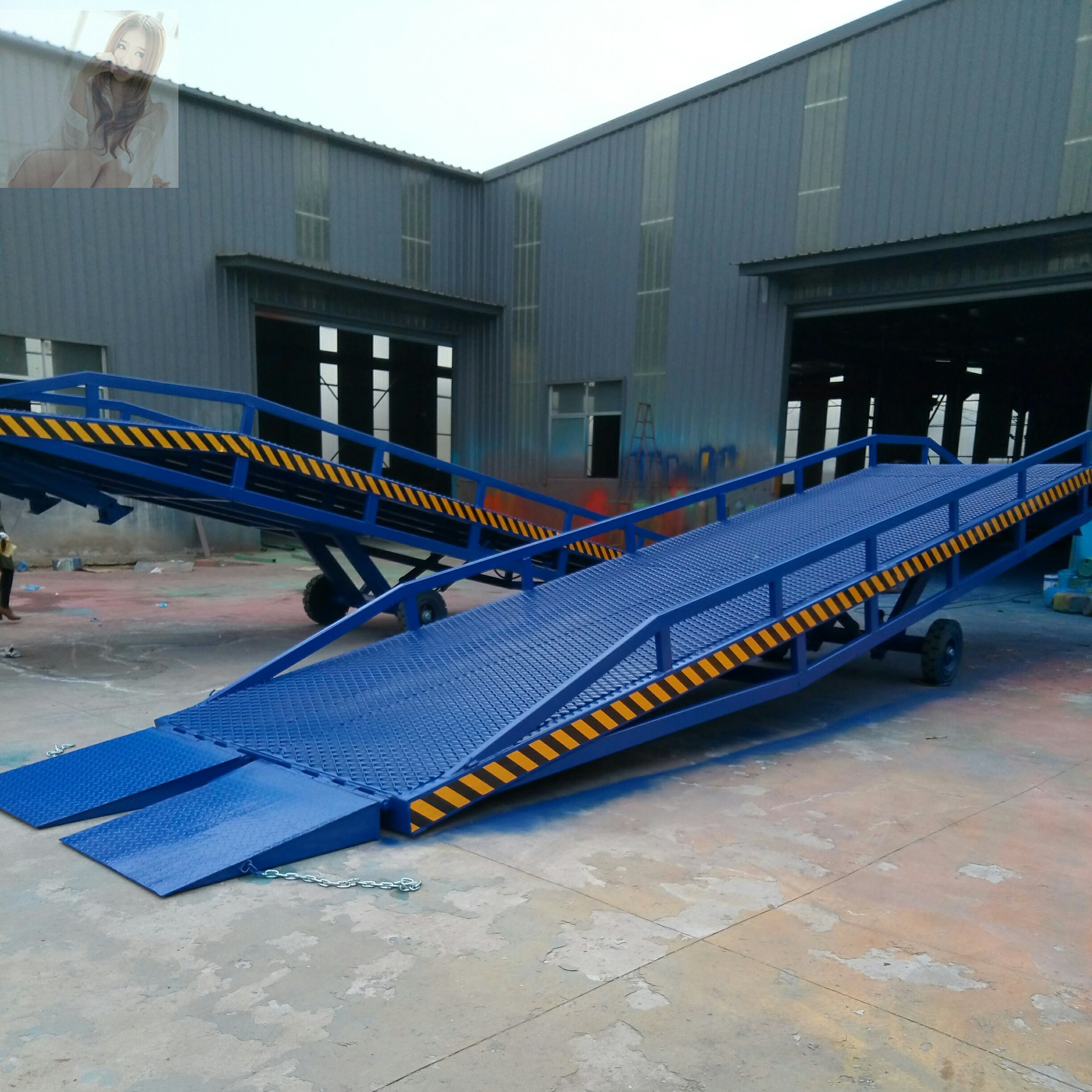 Di động lên cầu xe tải và bốc xếp xe tải đường hậu cần xe nâng qua cầu container công cụ xử lý container nâng tay - Dụng cụ thủy lực / nâng 	ròng rọc bánh răng