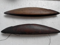 Country of the Republic of China Textile Line Woven Cloths Woven Fabrics Shuttle Republic Women Weaves Woven Wood Shuttle Woven With Old Objects A Pair Of Ziths.