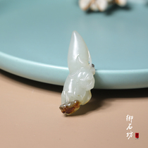 Miyfang Shifang Xinjiang and Tian Yubai jade seed material natural date red skin and high rise lotus root pendant does not bargain for sale on sale