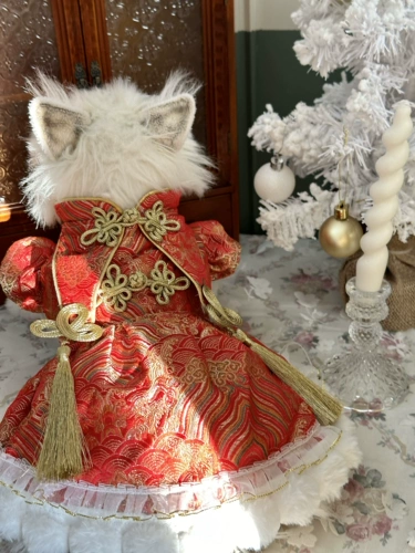 Осенняя и зима Новая китайская стиль улучшила Cheongsam, богатая цветочная собака Pet Pet Corki Marzus Новые одежды