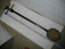 Old three-string piano-Duan