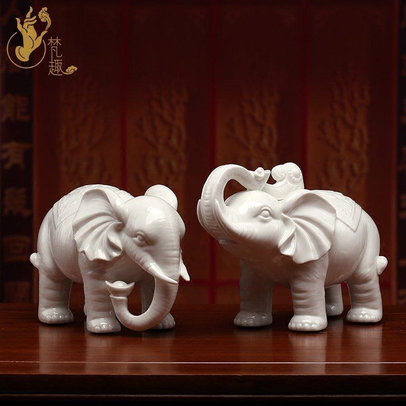 Fanqu interest lucky elephant ornaments a pair of Dehua ceramic crafts couple elephant home decorations opening gift