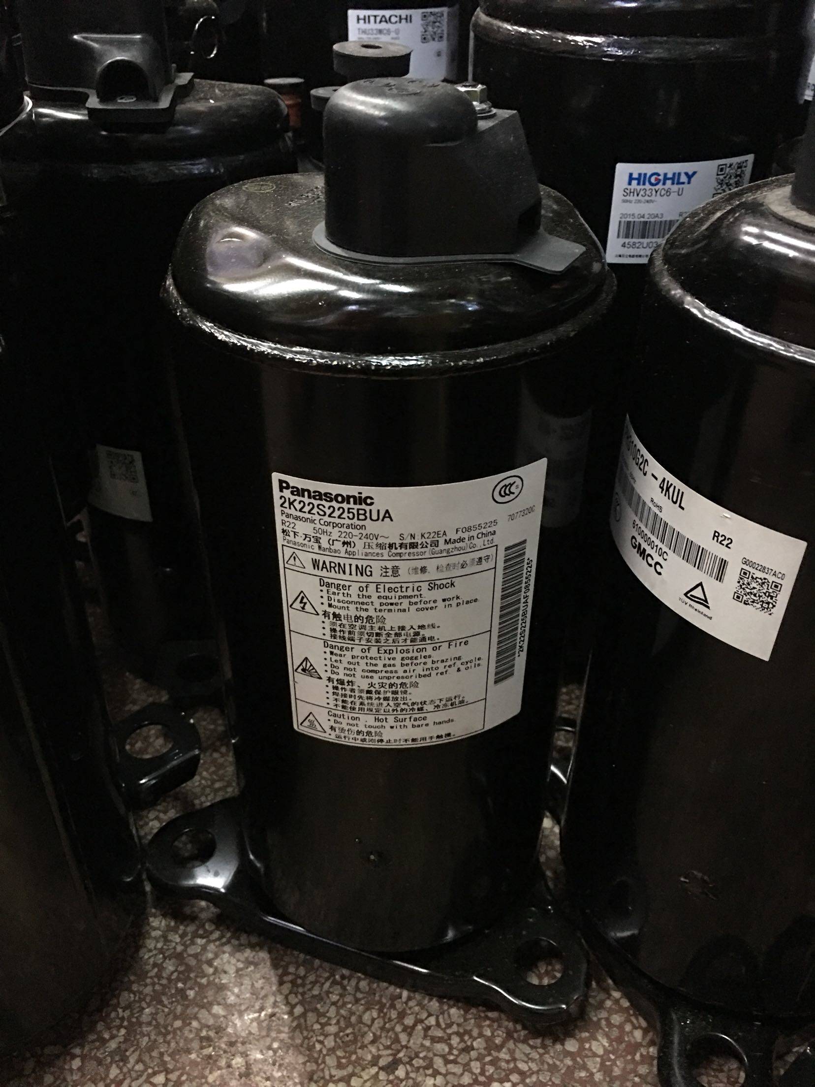 Original installation Panasonic 2K22S225BUA 2K22S225BUA 2K22C225BUA 2K23S225BUA 2K23S225BUA 1 5 Piece air conditioning compressor