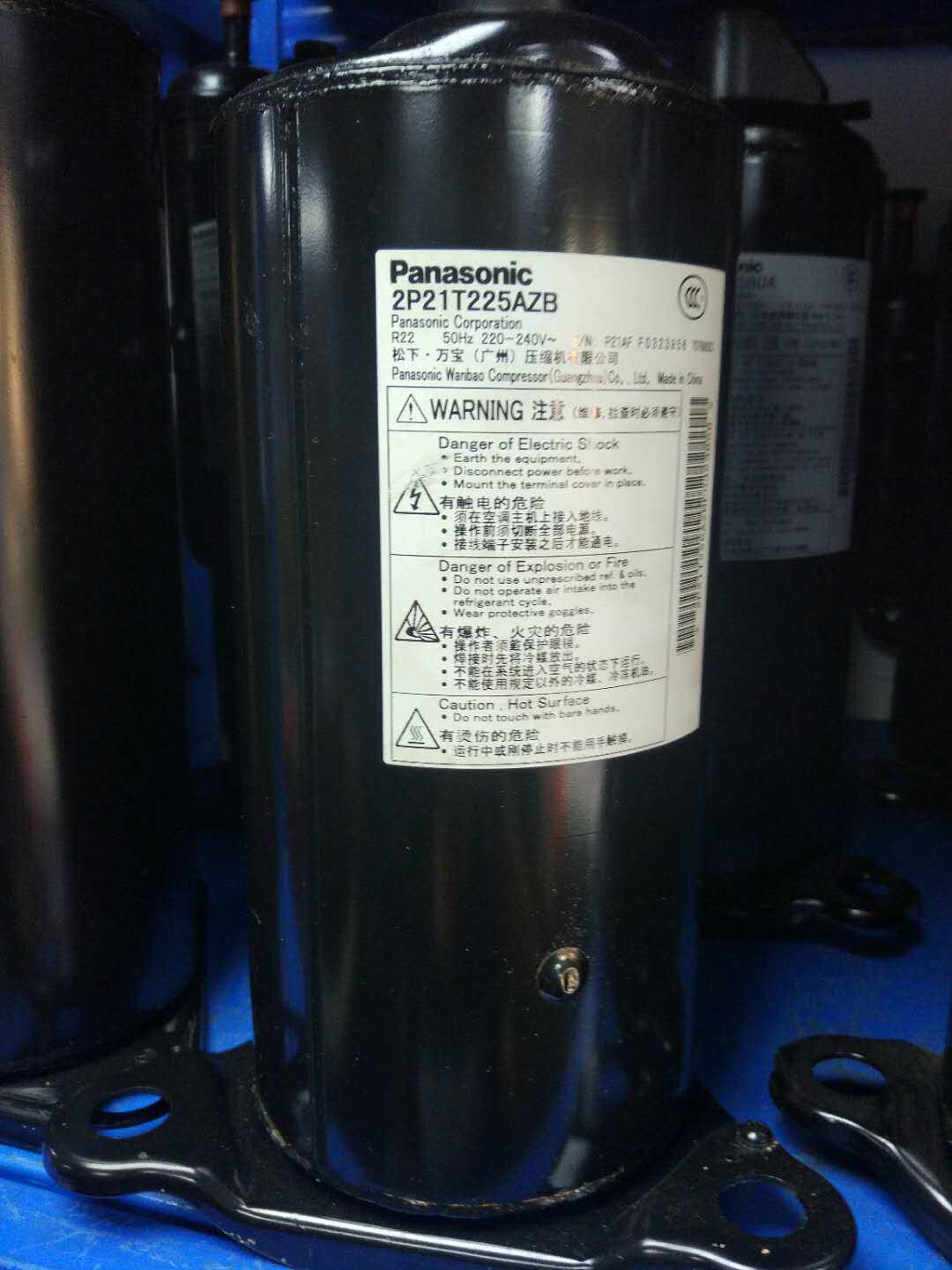 2P21T225AZB 2P21T225AZB 2P20C225BNG 2K22S225BUA 1 2K22S225BUA 5P Panasonic air conditioning air energy compressor