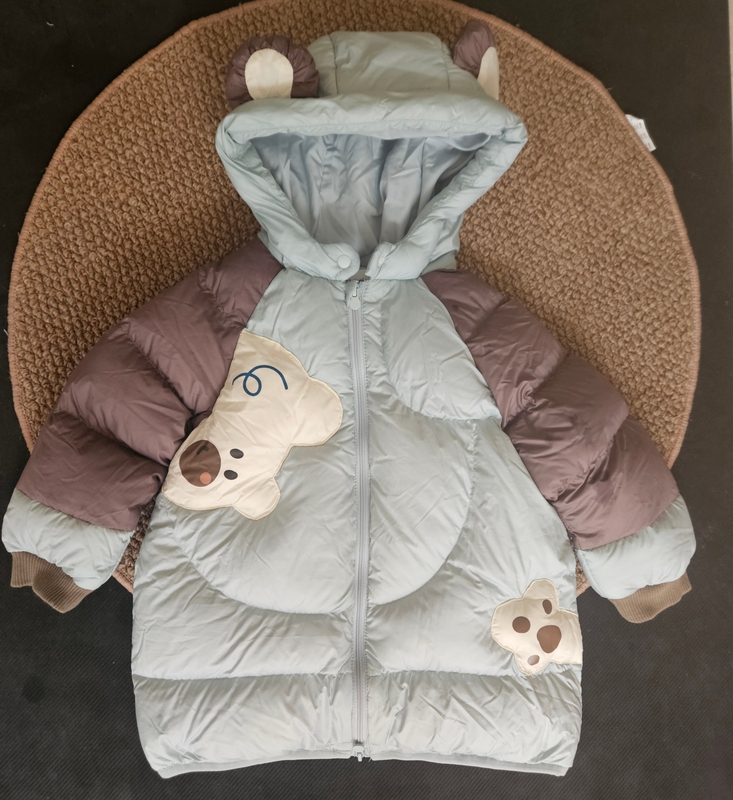 Add Sleeves to a One-Piece down Jacket, Convert It into a Coat with Extended Sleeves, Modify Long Clothing Add Sleeves to a One-Piece down Jacket, Convert It into a Coat with Extended Sleeves, Modify Long Clothing