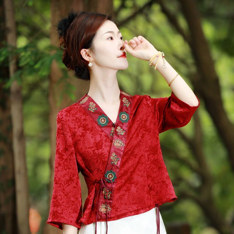 Chinese-Style Embroidered Shirt for Women, 2026 Summer New Model, Three-Quarter Sleeves, Patchwork, Elegant Ethnic Cardigan Top Chinese-Style Embroidered Shirt for Women, 2026 Summer New Model, Three-Quarter Sleeves, Patchwork, Elegant Ethnic Cardigan Top