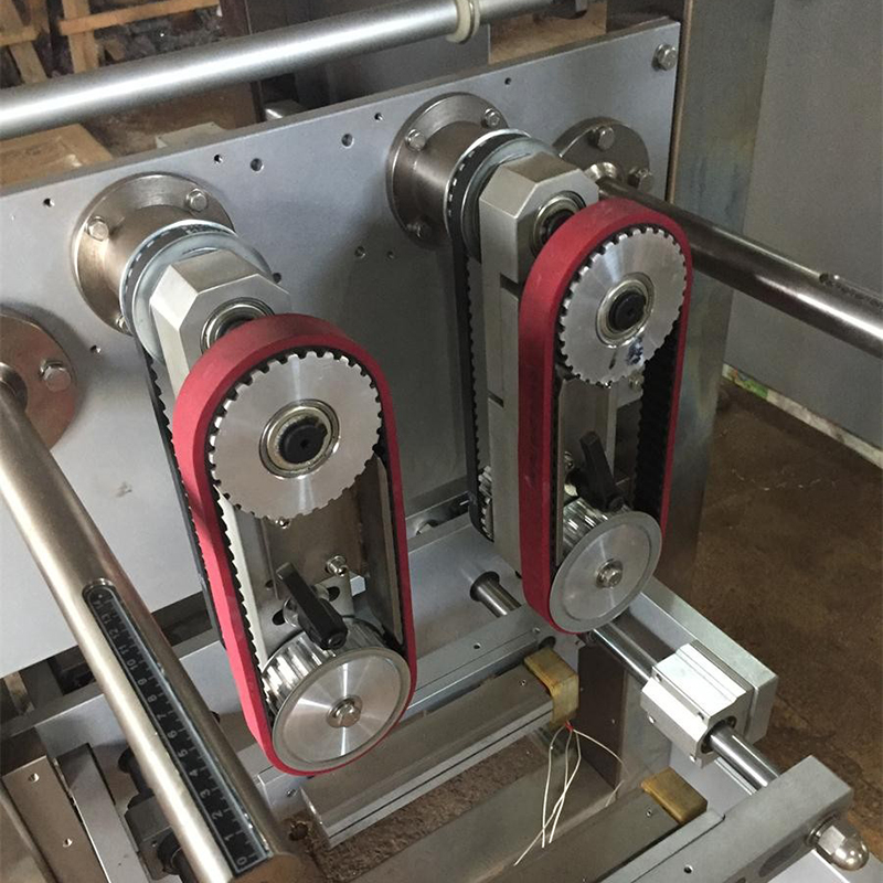 Horizontal packaging machine T10-560 mold synchronous belt integrated vulcanized 6mm red rubber belt 56 teeth 17 and 25 wide