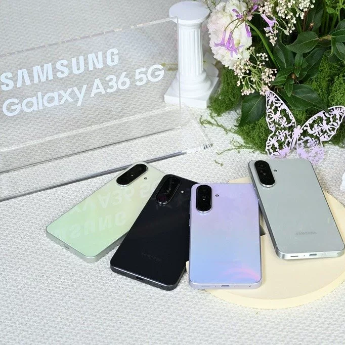 Samsung, genuine mobile phone, 36, (Physicals)