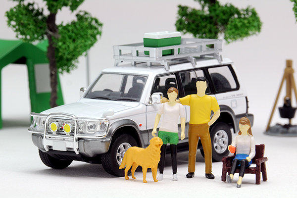 Модель машины 20年6月 tomy tlv1/64 car snap 01a camp  pajero 车/营地 Tomica