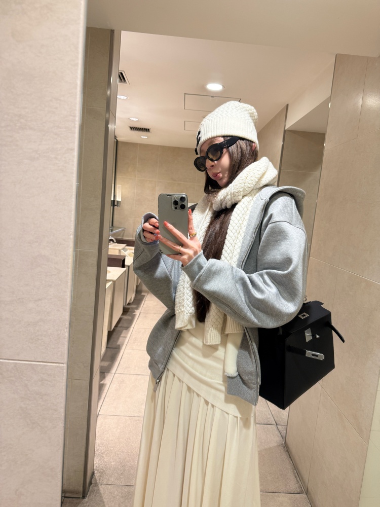 2025-11-21 190433.jpg