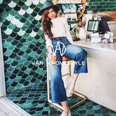 Dragon scale fan-shaped mosaic tile ins net celebrity dining room bar wall brick Dark green fish scale powder room background wall