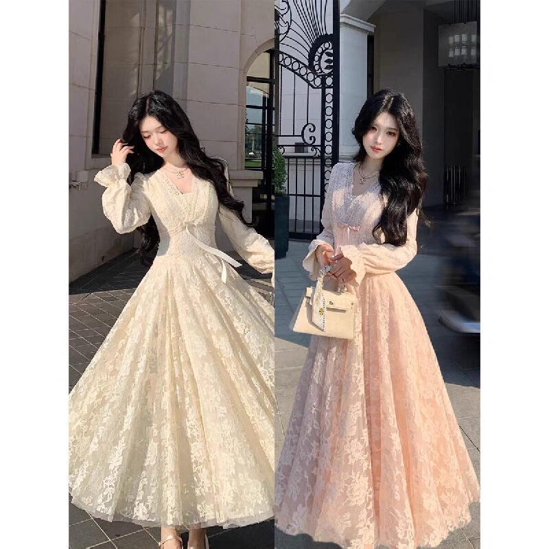 Plus-Size Pure and Gentle Style Lace Bow V-Neck Waist-Cinching Dress for Women, Spring Elegant Fairy Long Dress
