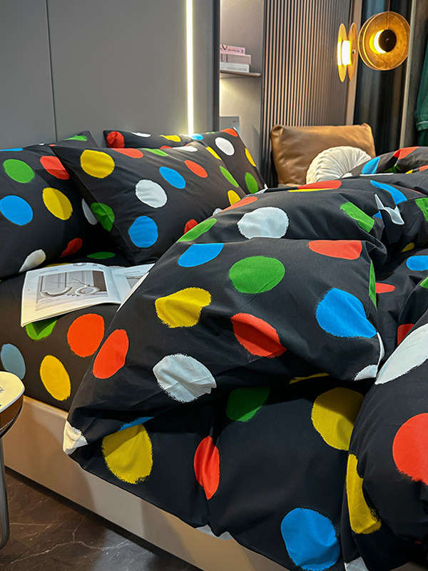 100% Cotton Four-Piece Bedding Set, Pure Cotton Bed Sheet with Large Polka Dots, Nordic Simple Duvet Cover, 1.8m Bed Fitted Sheet, Three or Four-Piece Set