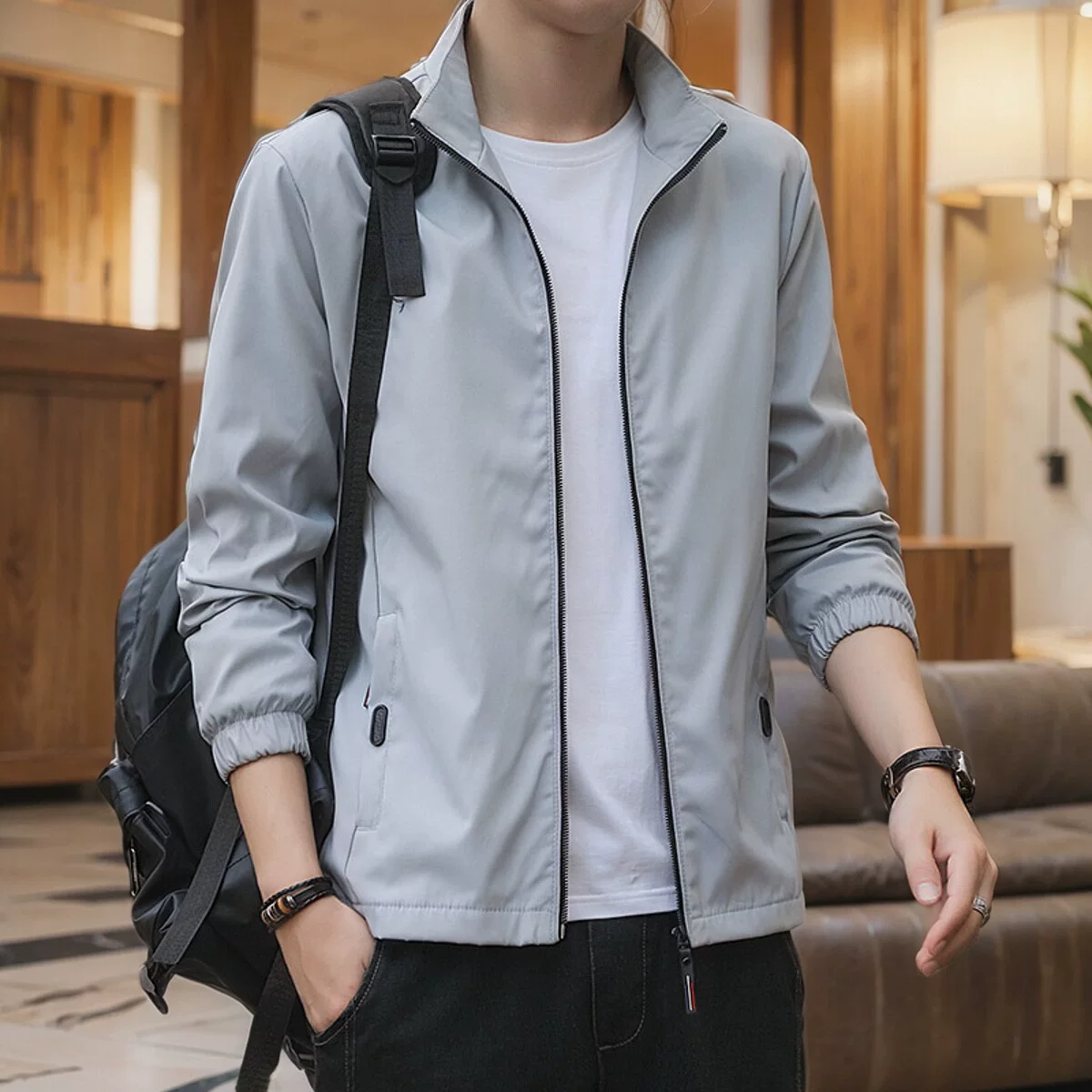 Демисезонная тонкая куртка осень, городской стиль, slim fit