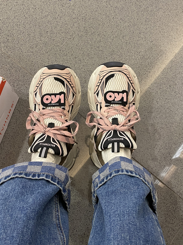 Sports Dad Shoes for Women, New Summer Style, Mesh Breathable, Thick Sole, Height-Increasing, Black and Pink, Versatile, Non-Slip Casual Shoes for Students