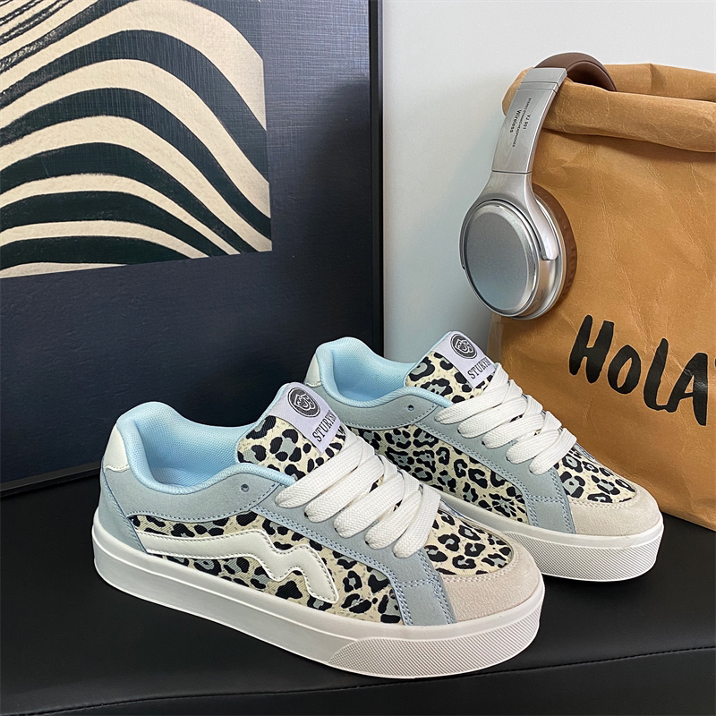 Retro Leopard Print Sneakers for Women, Trendy on Instagram, 2026 Summer New Model, Unique Design, Versatile Sports Casual Loafers
