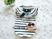 Черно -белый стри