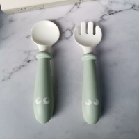 Макарон зеленая вилка ложка Отправить коробку для хранения ложки вилки