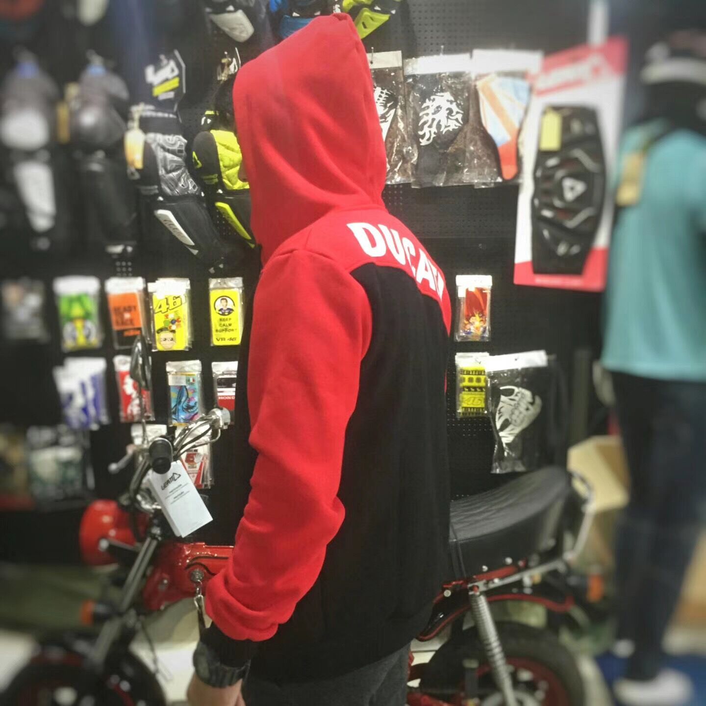 2018 Người hâm mộ xe hơi mới Xe máy cưỡi hiệp sĩ đua áo bông in áo khoác - Xe máy Rider thiết bị bó đầu gối