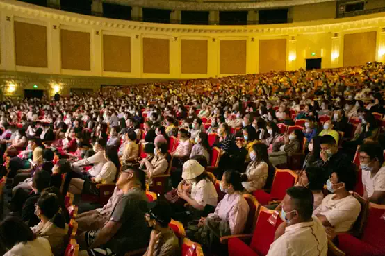 2021【国庆天天乐】精品喜剧大会｜爆笑脱口秀演出专场--北京明星解压开心大笑果｜演出专场