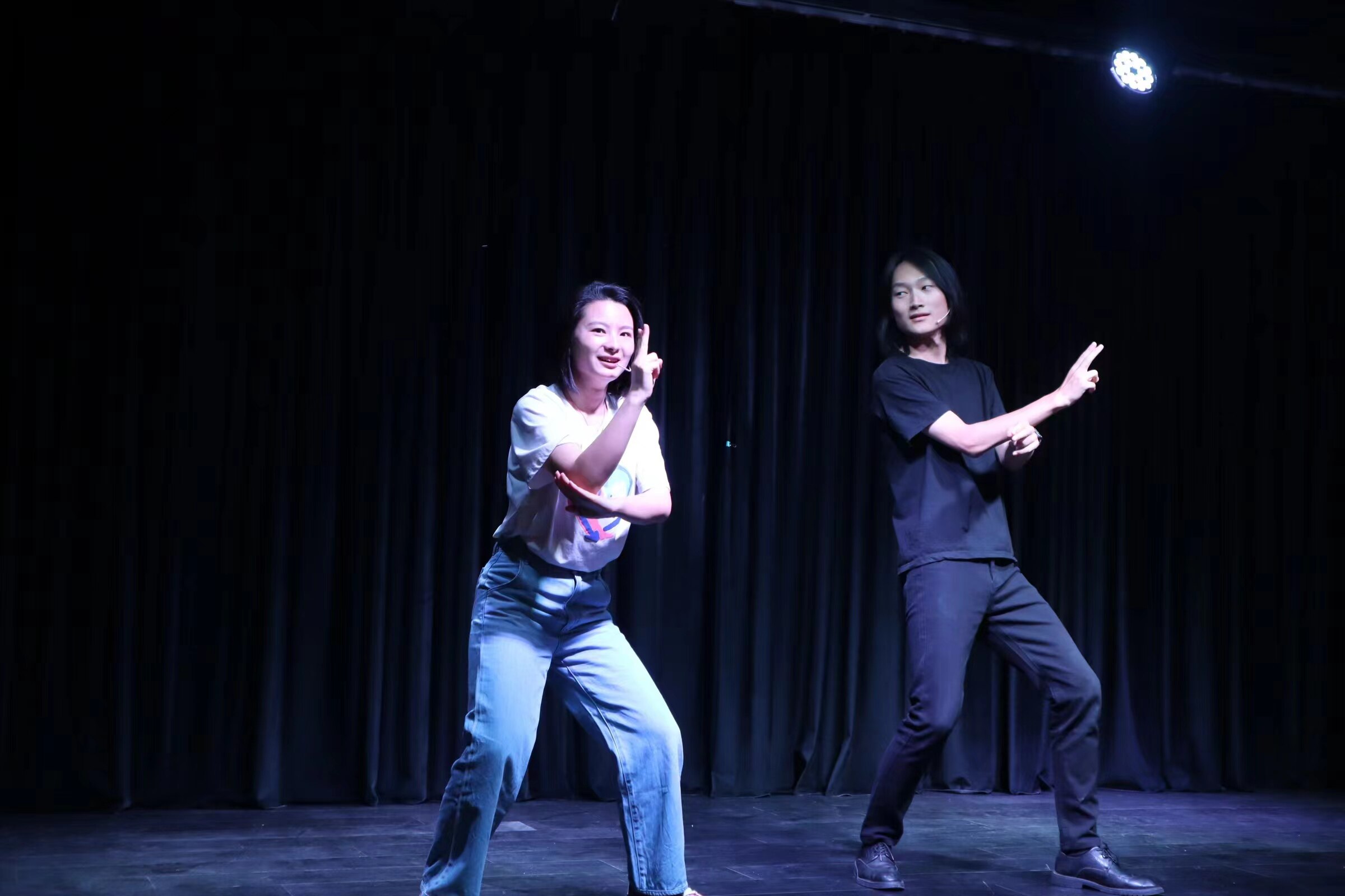 即兴喜剧/即兴表演沉浸式体验工作坊 | FUN青岛