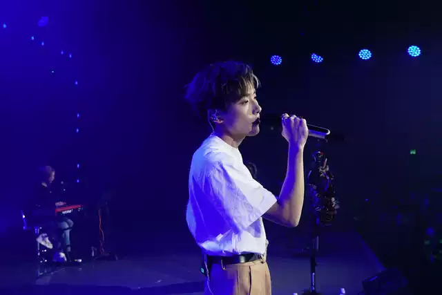 郑润泽 “绚烂 枯萎 以后” 2023-2024巡回演出 —厦门站