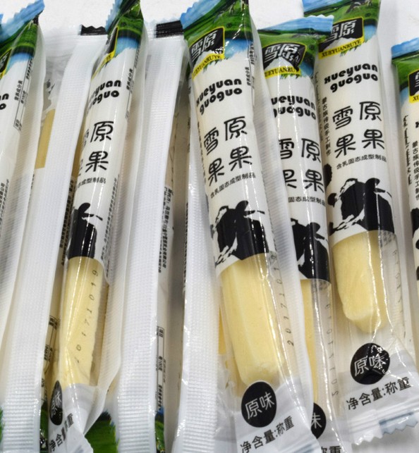 Inner Mongolia Cheese Milk Strips Snow Original Fruit Milk Strips 500 gr Original Taste Blueberry Taste Cranberry Flavor Casual Snacks