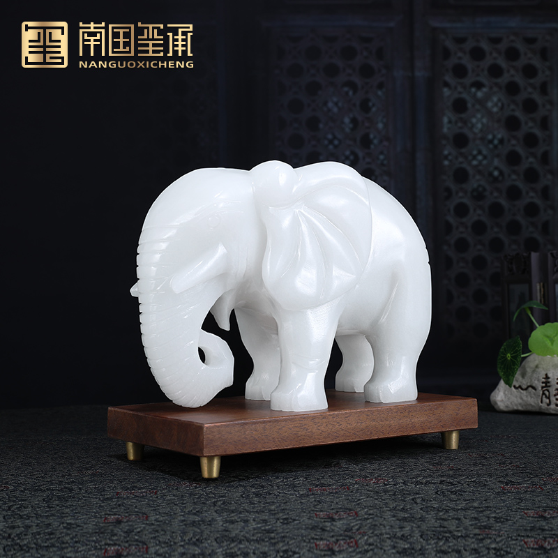 Natural jade elephant ornaments a pair of lucky living room porch wine cabinet decorations new house decorations housewarming gift