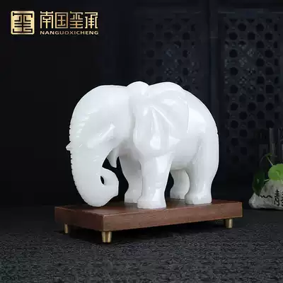 Natural jade elephant decoration pair of lucky living room entrance wine cabinet decoration new house decoration housewarming gift