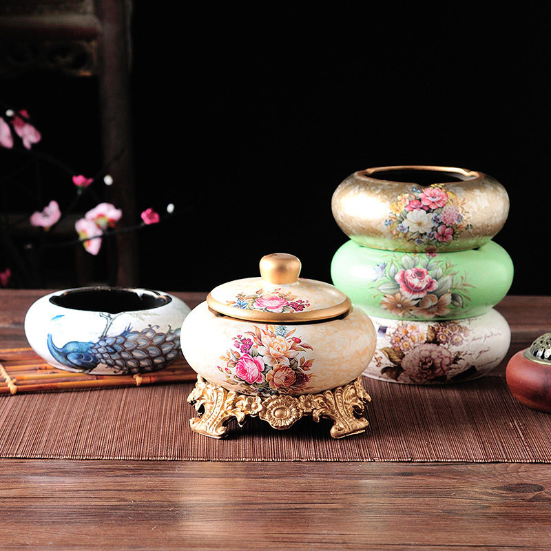 Eurostyle Ashtray Minimalist Personality with lid Retro luxury Decorative Smoke Vat Creative ceramic Home Decorative Goods