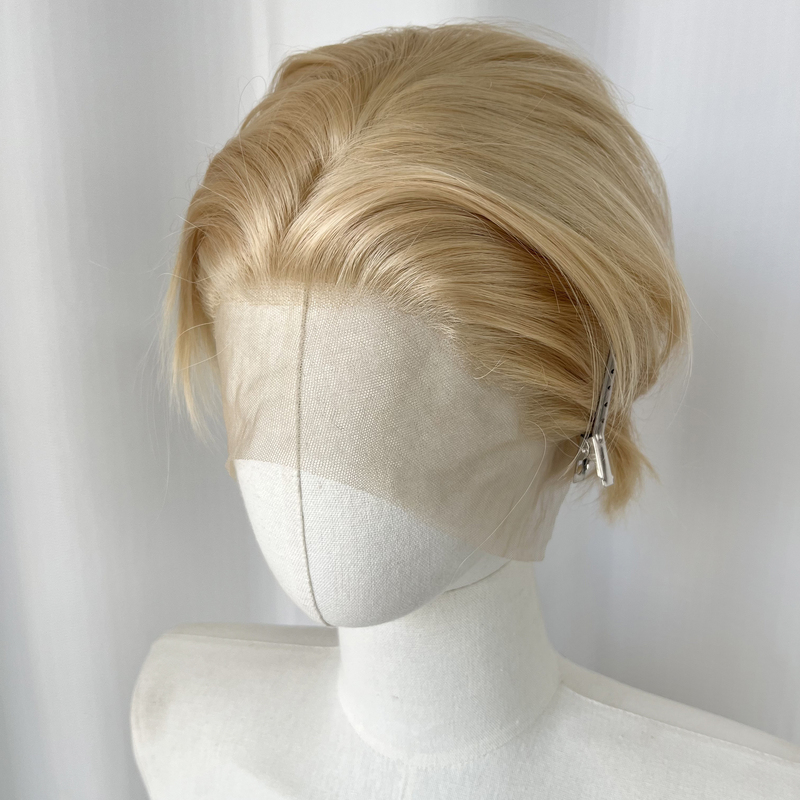 Tea Gold Versatile Cosplay Short Wig Hand-Tied Lace Front Wig with a Natural Parting and Blonde Highlights Tea Gold Versatile Cosplay Short Wig Hand-Tied Lace Front Wig with a Natural Parting and Blonde Highlights