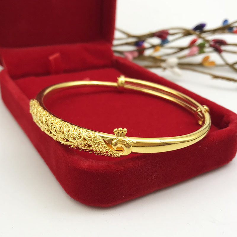 New simulation gold placer bracelet female retro temperament plated gold bride wedding decoration peacock bracelet for a long time