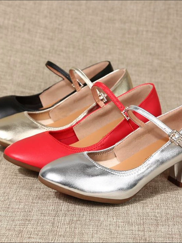 Новые женские танцевальные туфли на улице в носях Синьцзян некинги танцы туфли мягкая подошва серебряная подошва серебряная квадратная туфли танцевальные туфли современная обувь подлинная