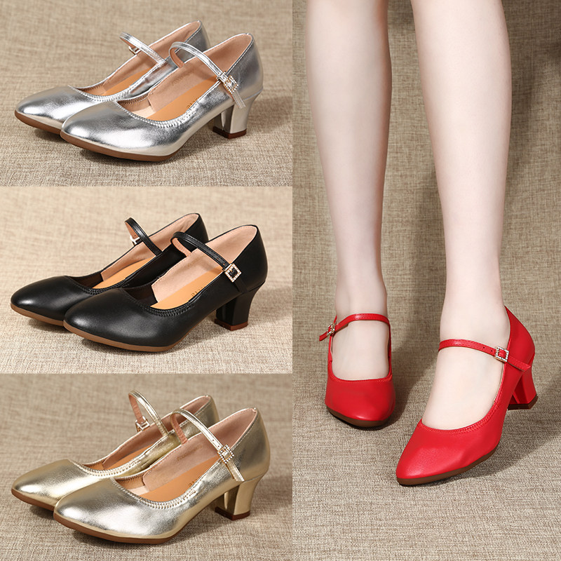 2021 New Ladies Dance Shoes Outwear Fashion Dancing Shoes Soft Bottom Summer Square Dance Shoes Modern Dance Shoes