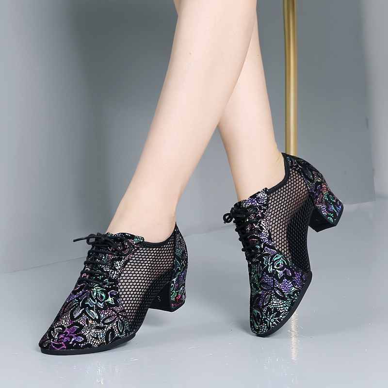 Genuine Leather New Latin Dance Shoes for Women, Soft-Soled Sailor Shoes for Spring and Summer, Mid-Heel Modern Teacher Square Dance Shoes