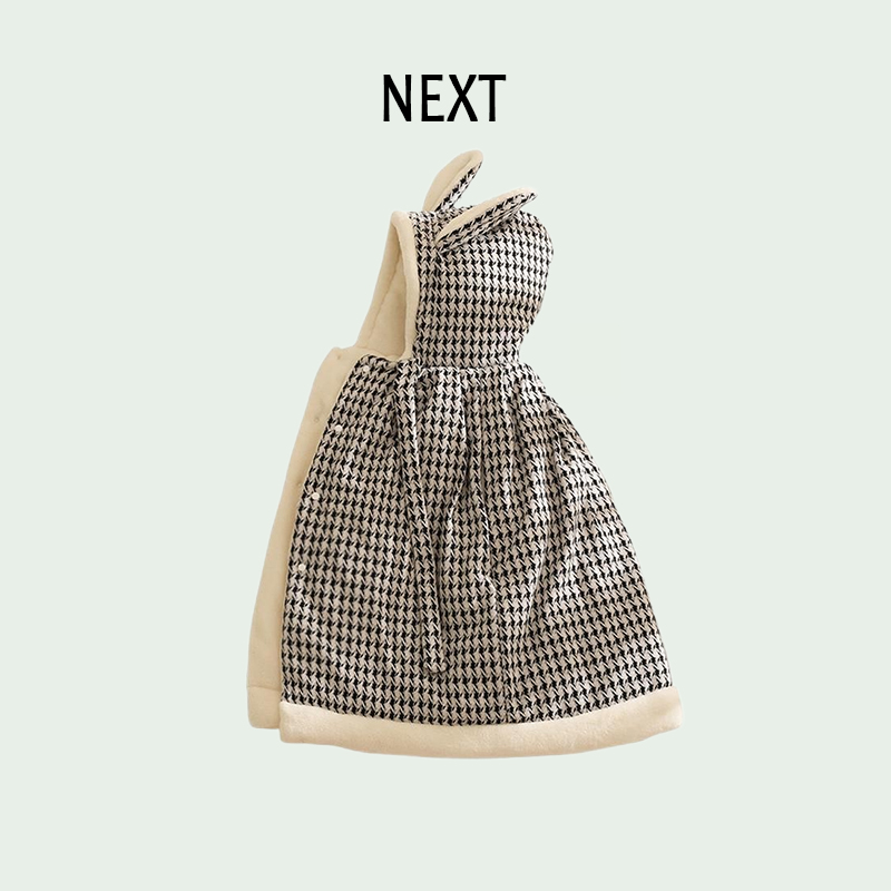 British next autumn and winter baby cloak cloak go out hug quilt thick windproof winter windbreaker baby hooded