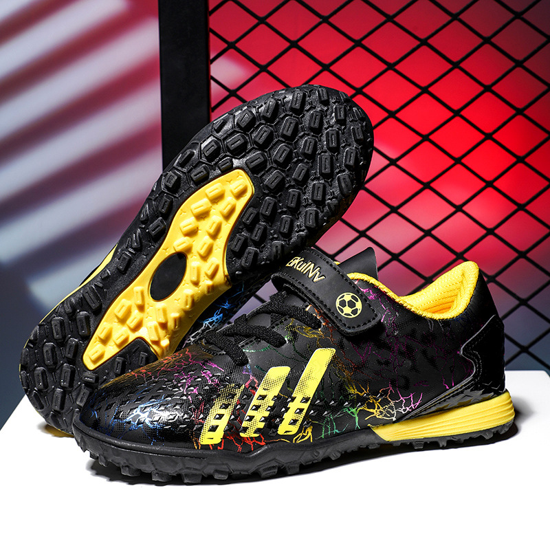 Decathlon football shoes for boys and girls for primary school students special training for boys and girls