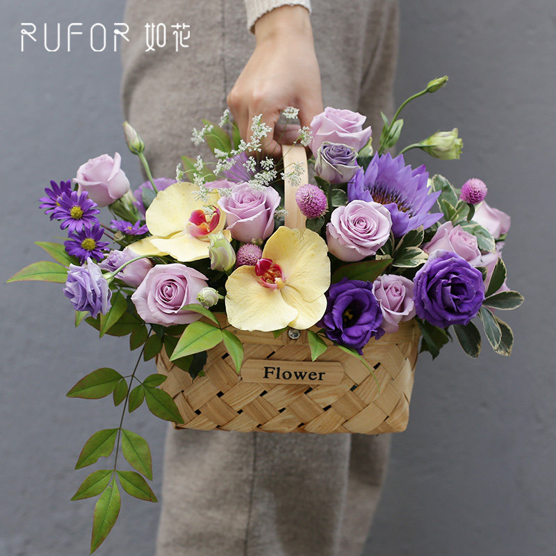 Portable flower basket send flowers Tanabata Festival flower express Tongcheng rose birthday Chengdu Hefei Pixian Shuangliu Flower Shop