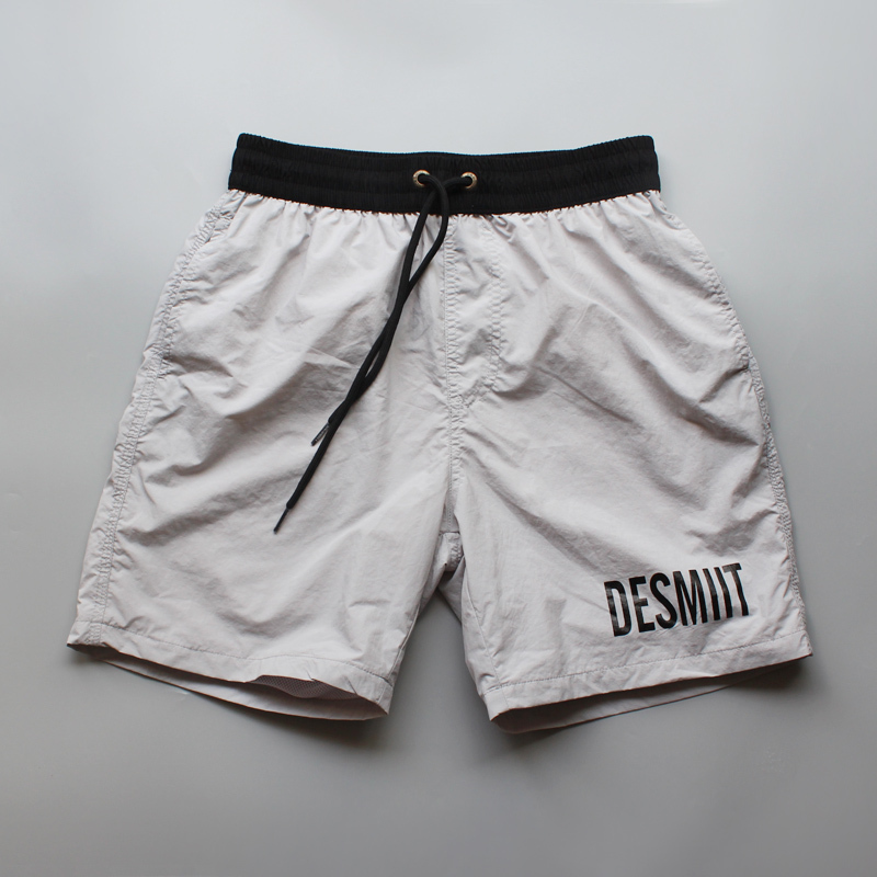 Quick-Drying Beach Shorts for Men, Summer Seaside Vacation Swimming Casual Shorts with Lining, Loose Sports Quarter Pants, Trendy Brand