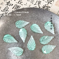 10 синих и зеленых градиентов кленового листа