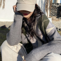 (Clearance special price does not return do not change) sweater female spring and autumn V collar loose lazy Lingge base knitted sweater top