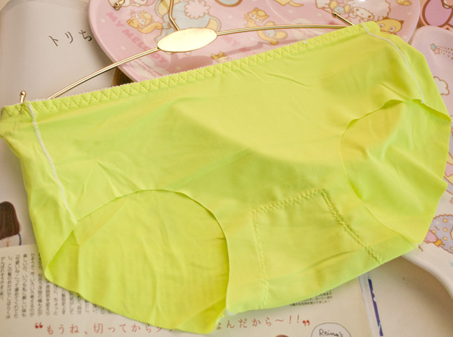 Slip jeunesse en soie Ice - Ref 669174 Image 33