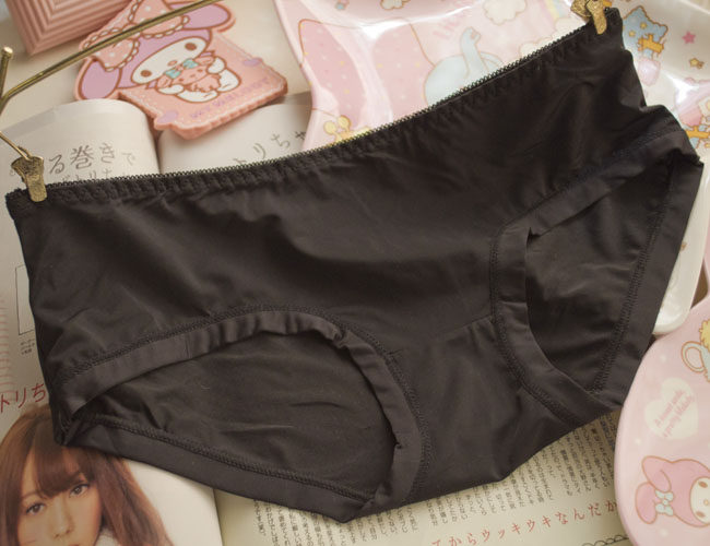 Slip jeunesse en soie Ice - Ref 669174 Image 52