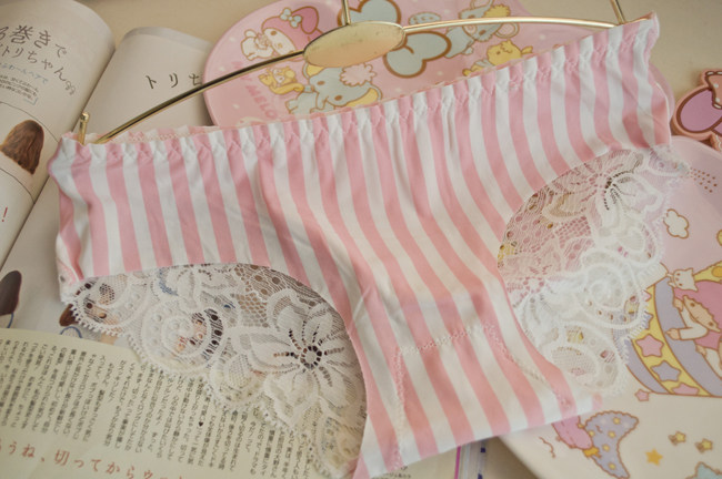 Slip jeunesse en soie Ice - Ref 669134 Image 28