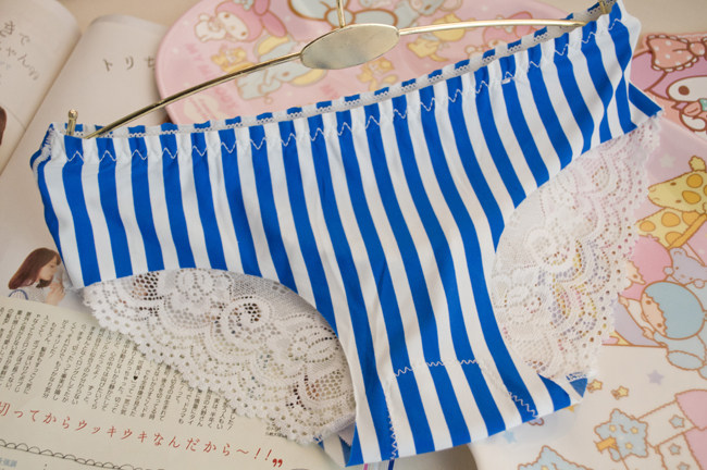 Slip jeunesse en soie Ice - Ref 669134 Image 36