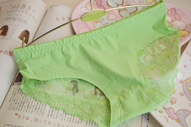 Slip jeunesse en soie Ice - Ref 669134 Image 34