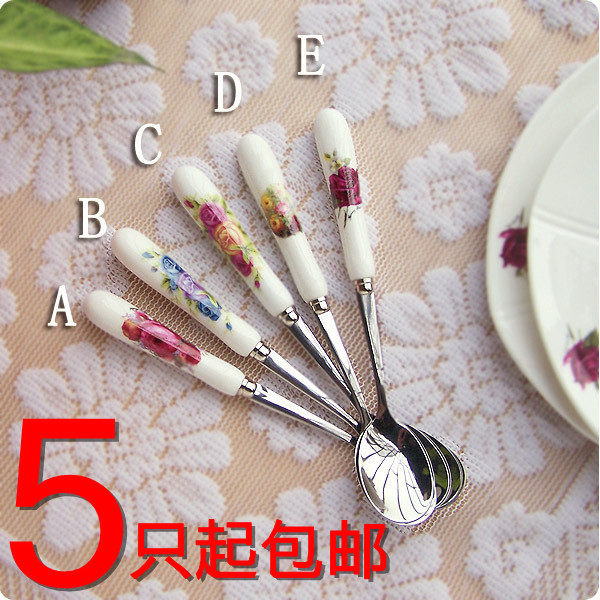 Creative coffee spoon ceramic handle stainless steel coffee stirring spoon Korean milk tea ceramic long handle personality European style