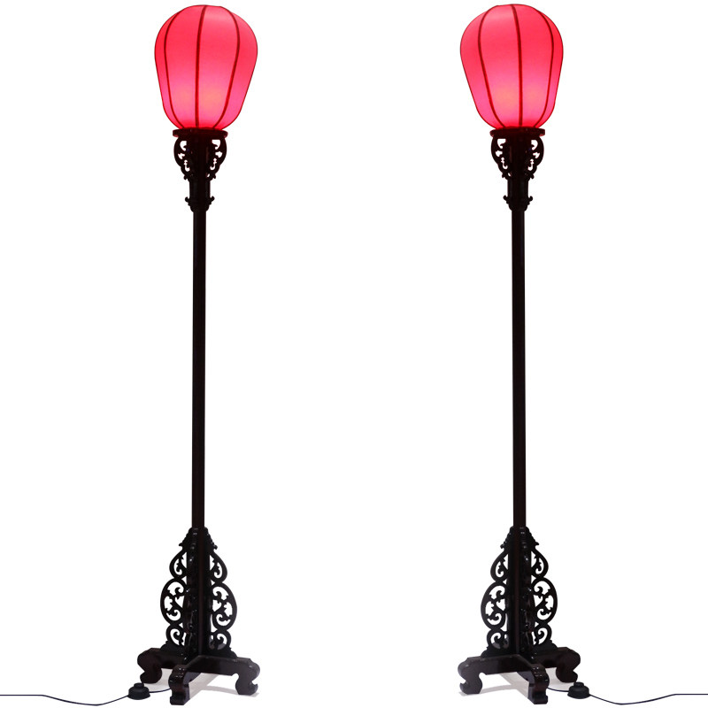 Chinese style floor lamp imitation ancient landing palace lamp classical landing road leading light solid wood tea building living room bedroom movie props